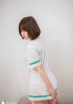 亚洲黄色黑白免费一级a片-免费全集青柠影院