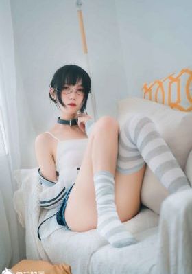 上司夫人酷似亡妻的!-精品高清迅雷在线观看