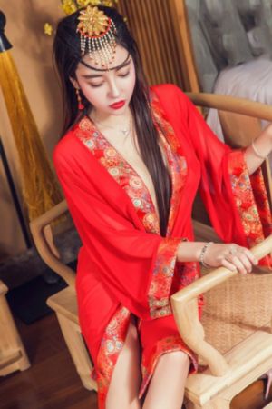 亚洲国产精品女主播-迅雷免费中文版全集
