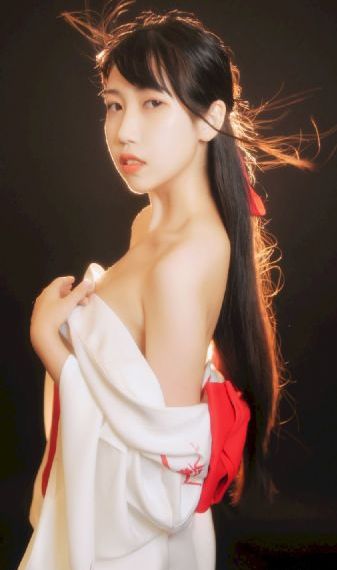 色婷婷蜜桃-无删减完整版在线观看